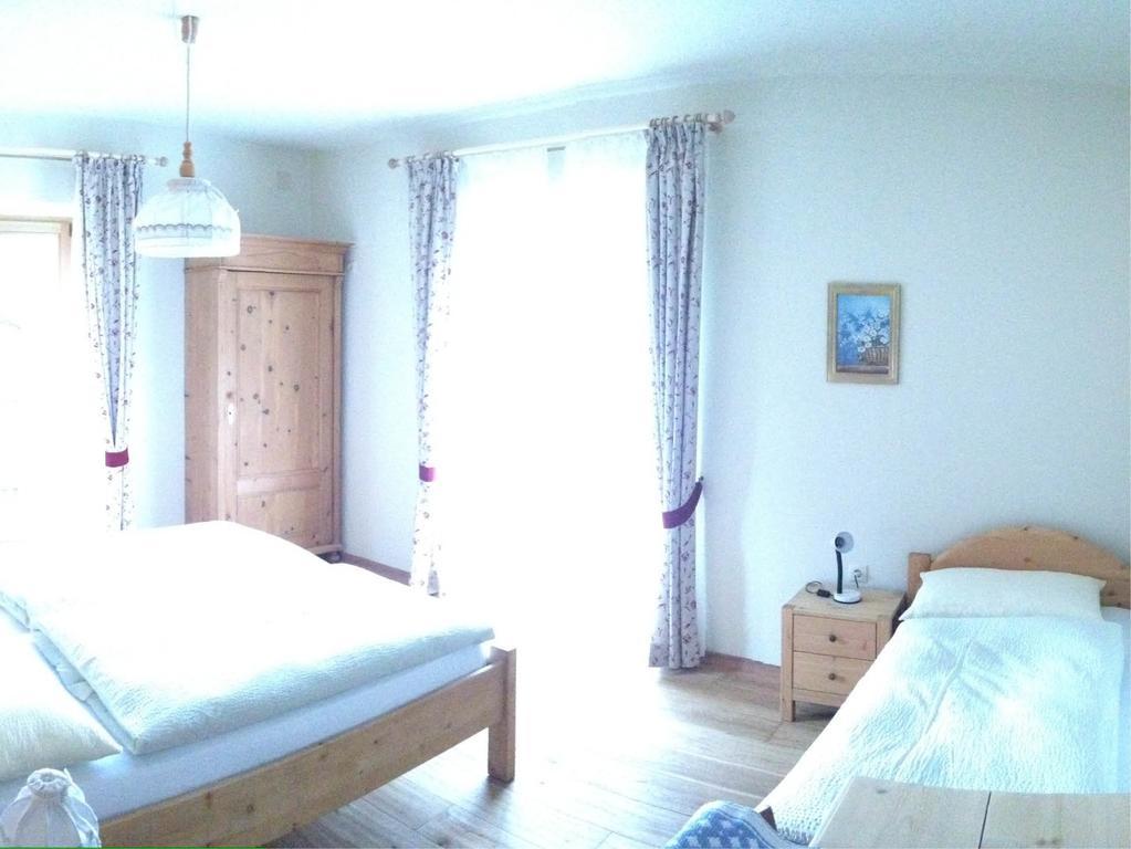 Platzerhof Apartment Monguelfo-Tesido / Welsberg-Taisten Room photo